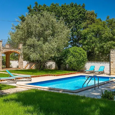 Ferienhaus Marlera *